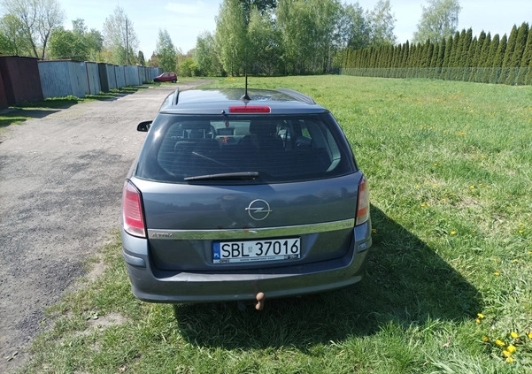 Opel Astra cena 4000 przebieg: 209000, rok produkcji 2007 z Susz małe 121